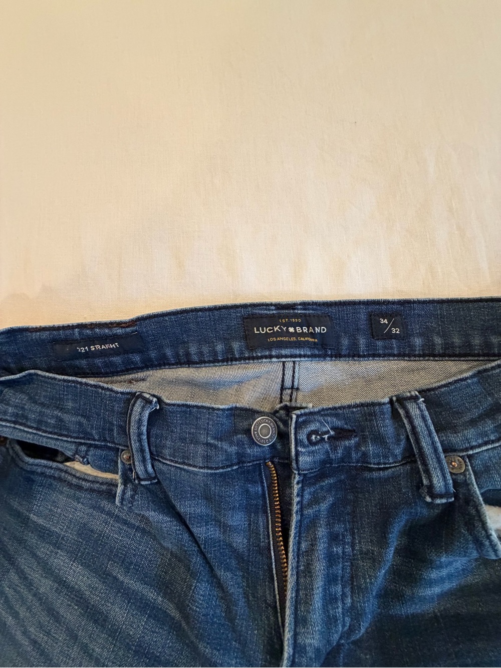 Lucky Brand Men's Dark Blue 221 Straight Jeans